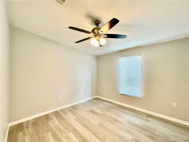 This home truly has it all! 3 bedrooms/2 bath + bonus room on Indianwood Golf and Country Club in Florida - for sale on GolfHomes.com, golf home, golf lot