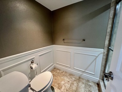 Beautifully renovated 2-bedroom, 2-bath 1st floor corner on Quail Ridge Golf Course and Country Club in Florida - for sale on GolfHomes.com, golf home, golf lot