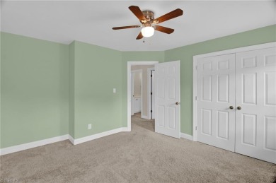 PRICE IMPROVEMENT to reflect cosmetic updates needed. GET INTO on Sedgefield Golf Course in North Carolina - for sale on GolfHomes.com, golf home, golf lot