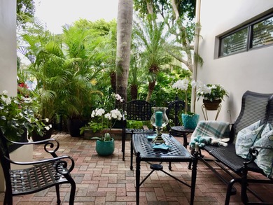 Beautifully renovated 2-bedroom, 2-bath 1st floor corner on Quail Ridge Golf Course and Country Club in Florida - for sale on GolfHomes.com, golf home, golf lot