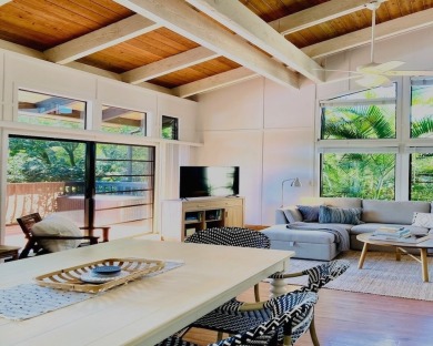 Light, bright  airy, 3 bedroom townhome in best location within on Makai Golf Club At Princeville in Hawaii - for sale on GolfHomes.com, golf home, golf lot