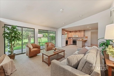 Nestled on the 2nd hole of the Indian Lakes Golf Course, this on Indian Lakes Golf Course in Idaho - for sale on GolfHomes.com, golf home, golf lot
