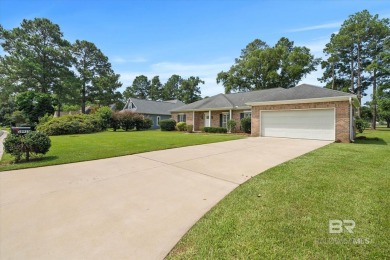 Golf Course Living at Its Best . Welcome home to this charming on Quail Creek Golf Course in Alabama - for sale on GolfHomes.com, golf home, golf lot