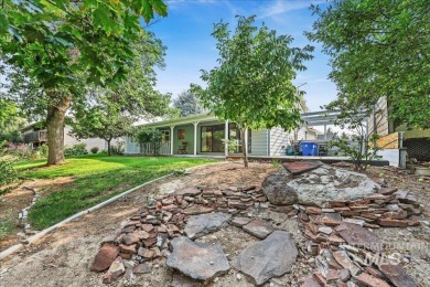 Nestled on the 2nd hole of the Indian Lakes Golf Course, this on Indian Lakes Golf Course in Idaho - for sale on GolfHomes.com, golf home, golf lot