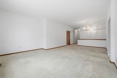 This Inviting Townhome for sale in the sought after 55+ Active on The Links at Carillon in Illinois - for sale on GolfHomes.com, golf home, golf lot