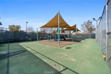 Nicely updated, lower level, 1 bedroom 1 bath condo is situated on Oak Creek Golf Club in California - for sale on GolfHomes.com, golf home, golf lot