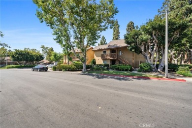 Nicely updated, lower level, 1 bedroom 1 bath condo is situated on Oak Creek Golf Club in California - for sale on GolfHomes.com, golf home, golf lot