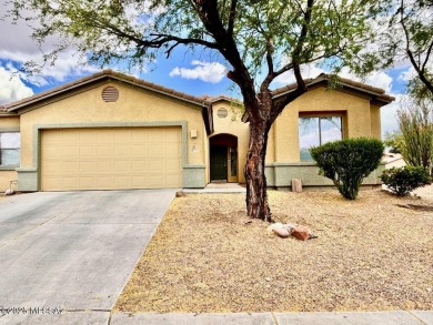 Gorgeous 3/2 home on oversized corner lot in desirable Racho Del on Del Lago Golf Club in Arizona - for sale on GolfHomes.com, golf home, golf lot