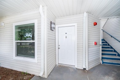 Welcome Home! You'll fall in love with this newly remodeled on Ventura Country Club in Florida - for sale on GolfHomes.com, golf home, golf lot