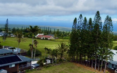 Highly Desirable Corner Lot in Discovery Harbour. Right on the on Discovery Harbour Golf Course in Hawaii - for sale on GolfHomes.com, golf home, golf lot