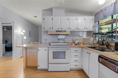 Welcome to 4007 Cohen Dr., Unit 742, Zellwood, FL 32798! This on Zellwood Station Country Club in Florida - for sale on GolfHomes.com, golf home, golf lot