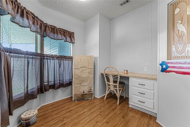 Welcome to 4007 Cohen Dr., Unit 742, Zellwood, FL 32798! This on Zellwood Station Country Club in Florida - for sale on GolfHomes.com, golf home, golf lot