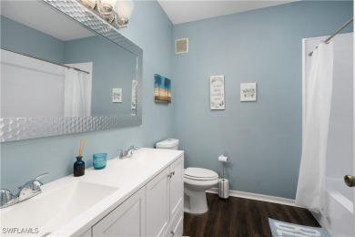 FULLY FURNISHED 3BR/2BA CONDO IN ROYAL GREENS - MOVE-IN READY! on Gateway Golf and Country Club in Florida - for sale on GolfHomes.com, golf home, golf lot