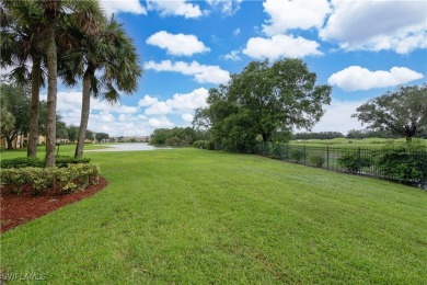 FULLY FURNISHED 3BR/2BA CONDO IN ROYAL GREENS - MOVE-IN READY! on Gateway Golf and Country Club in Florida - for sale on GolfHomes.com, golf home, golf lot