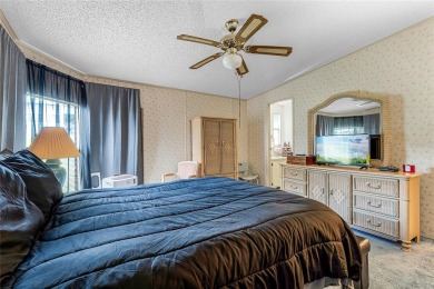 Welcome to 4007 Cohen Dr., Unit 742, Zellwood, FL 32798! This on Zellwood Station Country Club in Florida - for sale on GolfHomes.com, golf home, golf lot
