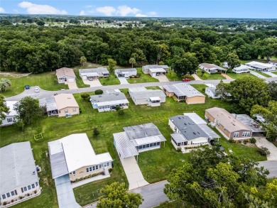 Welcome to 4007 Cohen Dr., Unit 742, Zellwood, FL 32798! This on Zellwood Station Country Club in Florida - for sale on GolfHomes.com, golf home, golf lot