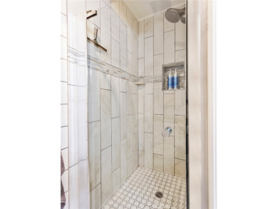 Welcome to this beautifully upgraded townhome in the highly on Vista Valencia Golf Course in California - for sale on GolfHomes.com, golf home, golf lot