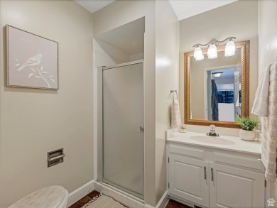 Experience serene living in this beautiful end-unit townhome on Bountiful Ridge Golf Course in Utah - for sale on GolfHomes.com, golf home, golf lot