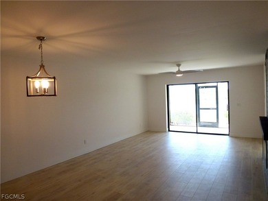 This 2 bedroom 2 bathroom condo is located in the golfer's on  in Florida - for sale on GolfHomes.com, golf home, golf lot