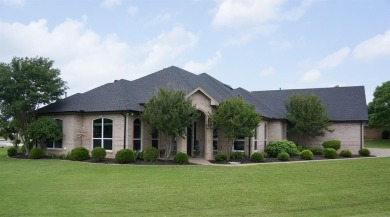 Impeccably updated and meticulously maintained spacious home on Pecan Plantation Country Club in Texas - for sale on GolfHomes.com, golf home, golf lot