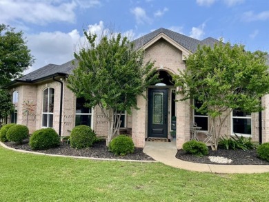 Impeccably updated and meticulously maintained spacious home on Pecan Plantation Country Club in Texas - for sale on GolfHomes.com, golf home, golf lot