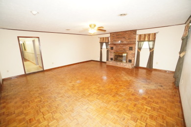 ONE-LEVEL LIVING IN ROLLING ACRES on Morristown Golf and Country Club in Tennessee - for sale on GolfHomes.com, golf home, golf lot