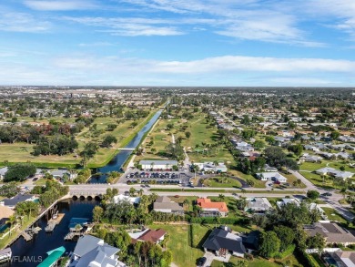 This 3 bedroom (or 2 BR/den)  2 bathroom Villa is being offered on Whiskey Creek Country Club in Florida - for sale on GolfHomes.com, golf home, golf lot