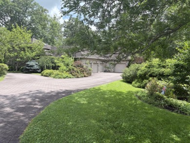 This rare listing on a 9 hole golf course, close to Red River on Beechfork Golf Club in Kentucky - for sale on GolfHomes.com, golf home, golf lot