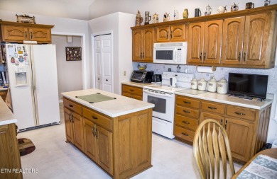 WELL MAINTAINED & SPACIOUS GOLF FRONT HOME!!!
This One owner, 3 on Druid Hills Golf Club in Tennessee - for sale on GolfHomes.com, golf home, golf lot