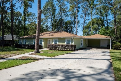 This 3 bedroom, 2 bathroom home has been completely renovated on Gainesville Golf and Country Club in Florida - for sale on GolfHomes.com, golf home, golf lot
