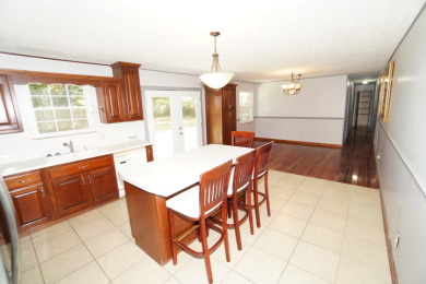 ONE-LEVEL LIVING IN ROLLING ACRES on Morristown Golf and Country Club in Tennessee - for sale on GolfHomes.com, golf home, golf lot