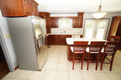 ONE-LEVEL LIVING IN ROLLING ACRES on Morristown Golf and Country Club in Tennessee - for sale on GolfHomes.com, golf home, golf lot