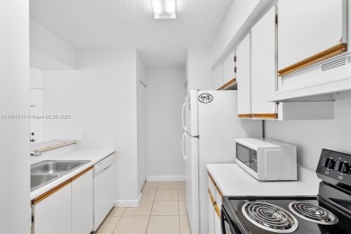 Lovely 1 bedroom, 1 bathroom apartment located in the desirable on Orangebrook Golf and Country Club in Florida - for sale on GolfHomes.com, golf home, golf lot
