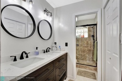 Run, don't walk to this 3 Bedroom/2 Bath spacious villa which on The Links At Madison Green in Florida - for sale on GolfHomes.com, golf home, golf lot