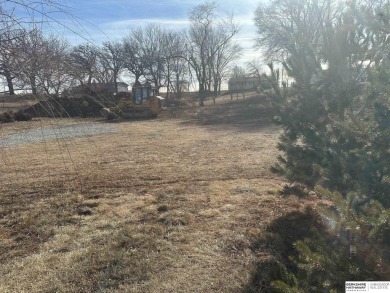 Ron & Sherri Burkle, M: , ronburkle1,   - Captivating level lot on Lake Ridge Country Club in Nebraska - for sale on GolfHomes.com, golf home, golf lot