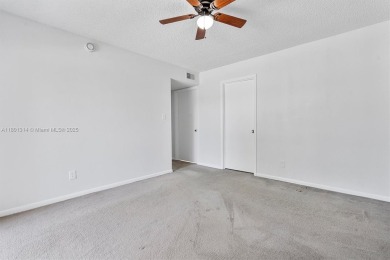 Lovely 1 bedroom, 1 bathroom apartment located in the desirable on Orangebrook Golf and Country Club in Florida - for sale on GolfHomes.com, golf home, golf lot