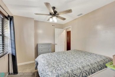Run, don't walk to this 3 Bedroom/2 Bath spacious villa which on The Links At Madison Green in Florida - for sale on GolfHomes.com, golf home, golf lot