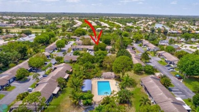 Run, don't walk to this 3 Bedroom/2 Bath spacious villa which on The Links At Madison Green in Florida - for sale on GolfHomes.com, golf home, golf lot