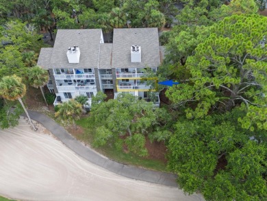 Rare extra-large Driftwood Condo on Edisto Beach has 2 bedrooms on The Plantation Course At Edisto in South Carolina - for sale on GolfHomes.com, golf home, golf lot
