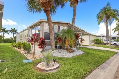 Super Cute Move-In Ready Home in Golfing Community!  Welcome to on Maple Leaf Golf and Country Club in Florida - for sale on GolfHomes.com, golf home, golf lot