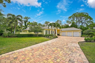 **NEWER CONSTRUCTION (2014) -- IMPRESSIVE, CUSTOM *COURTYARD on The Oaks Club in Florida - for sale on GolfHomes.com, golf home, golf lot