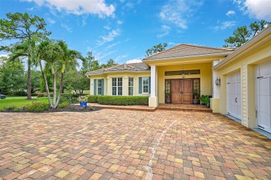 **NEWER CONSTRUCTION (2014) -- IMPRESSIVE, CUSTOM *COURTYARD on The Oaks Club in Florida - for sale on GolfHomes.com, golf home, golf lot