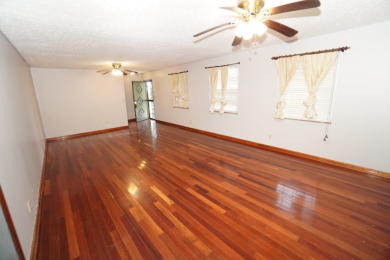 ONE-LEVEL LIVING IN ROLLING ACRES on Morristown Golf and Country Club in Tennessee - for sale on GolfHomes.com, golf home, golf lot
