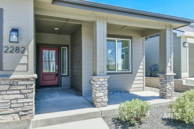 The Vegas floor plan by PIONEER HOMES, single level, 3 bedrooms on Hunters Point Golf Club in Idaho - for sale on GolfHomes.com, golf home, golf lot