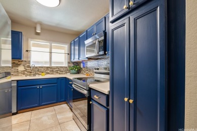 Come feel right at home in this pet friendly 3 bed 2 bath home on Pearl Country Club in Hawaii - for sale on GolfHomes.com, golf home, golf lot