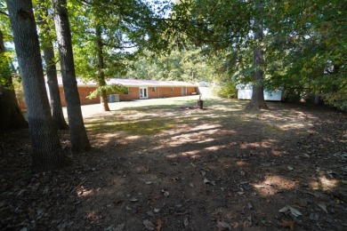 ONE-LEVEL LIVING IN ROLLING ACRES on Morristown Golf and Country Club in Tennessee - for sale on GolfHomes.com, golf home, golf lot