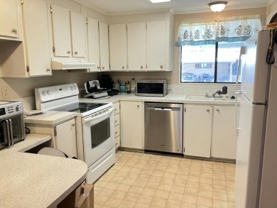 5K PRICE INCENTIVE IF UNDER CONTRACT BY 7/18/25! Experience on Fairways Country Club in Florida - for sale on GolfHomes.com, golf home, golf lot