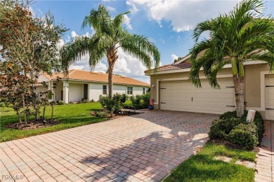 WELCOME TO SERENE LIVING AT THE PEACEFUL 55+ ACTIVE ADULT GATED on River Hall Country Club in Florida - for sale on GolfHomes.com, golf home, golf lot