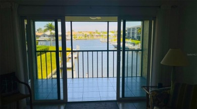 **Priced Reduced** Welcome to the Villas of Cedar key. 2-bedroom on Saint Andrews South Golf Club in Florida - for sale on GolfHomes.com, golf home, golf lot
