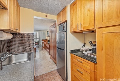 Welcome home to this beautifully remodeled unit in Island Colony on Ala Wai Golf Course in Hawaii - for sale on GolfHomes.com, golf home, golf lot